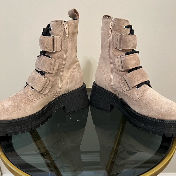Free People Beige Latte Suede Emmett Lace Up Velcro Strap Up Boots Size 6 - Picture 8 of 10